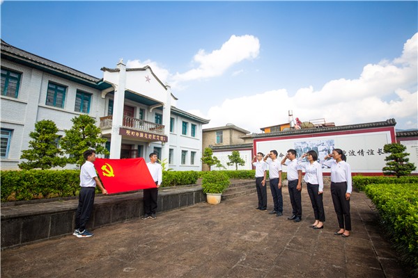 【紀(jì)檢人?鏡頭】瑞麗：開展“唱紅歌獻(xiàn)禮建黨100周年”主題黨日活動